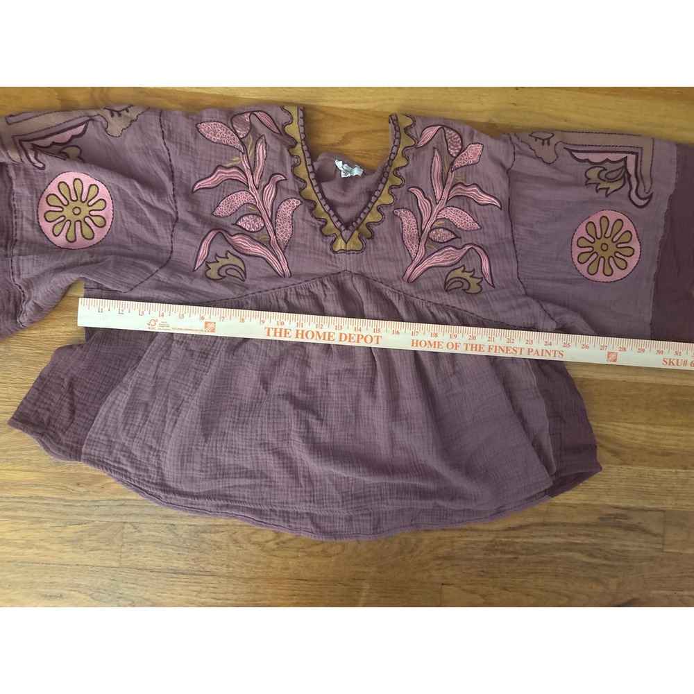 Easel Los Angeles Mauve Purple Embroidered Gauze Babydoll Boho Blouse Small - Picture 4 of 6